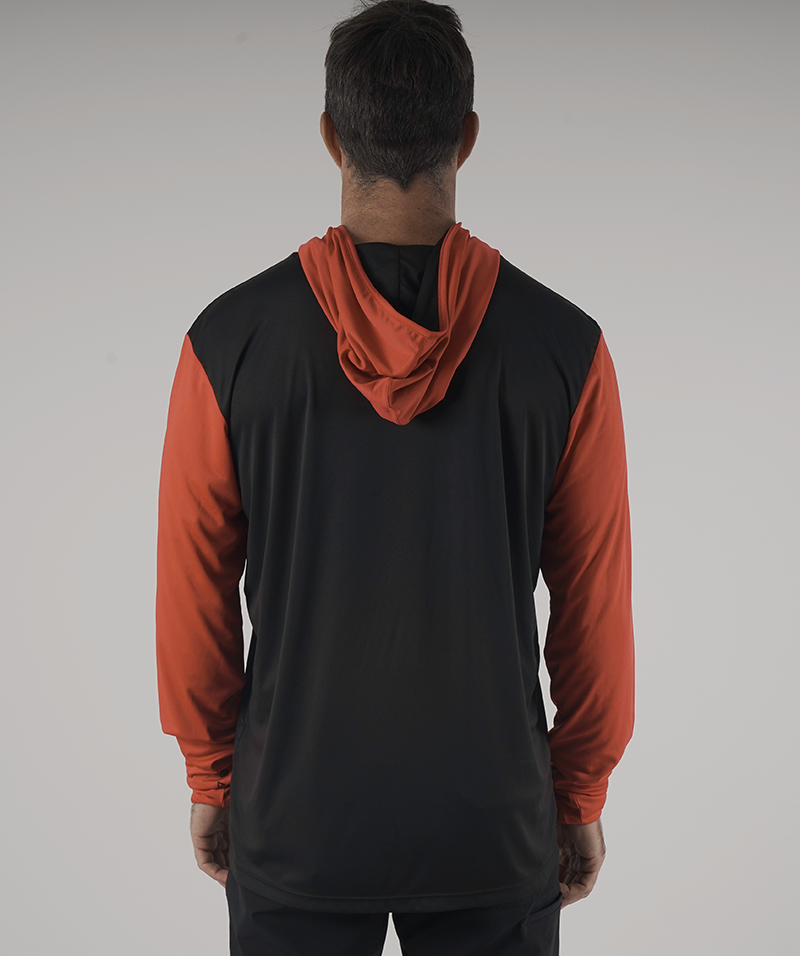 T-shirt technique ML à capuche